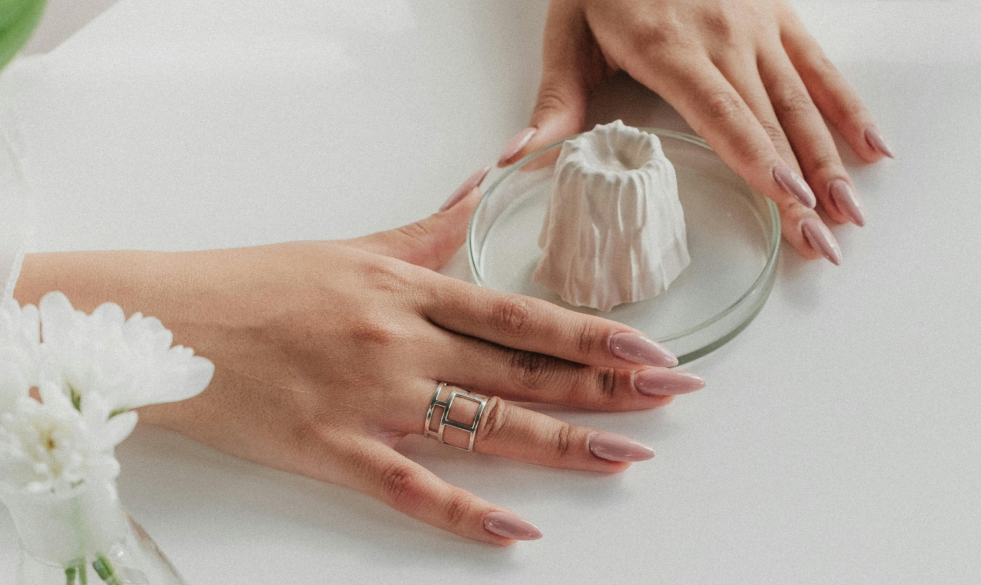 difference between foundations for builder and hard gel 